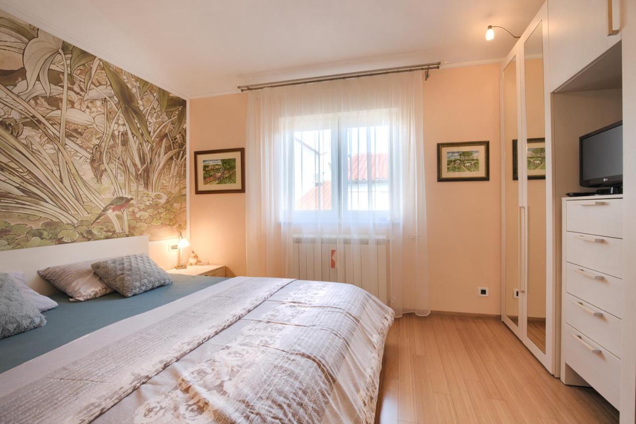 Tomisha Pjescana Uvala Exterior foto