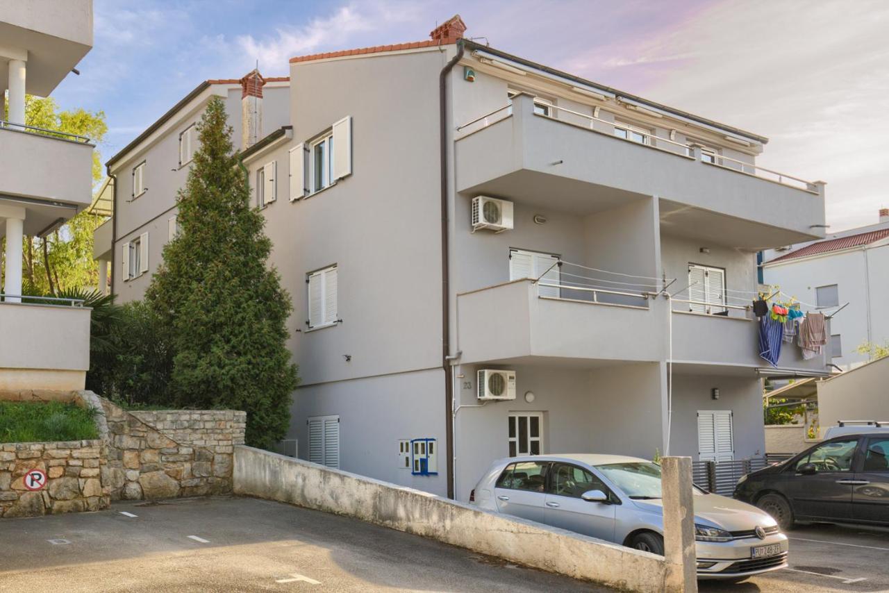 Tomisha Pjescana Uvala Exterior foto